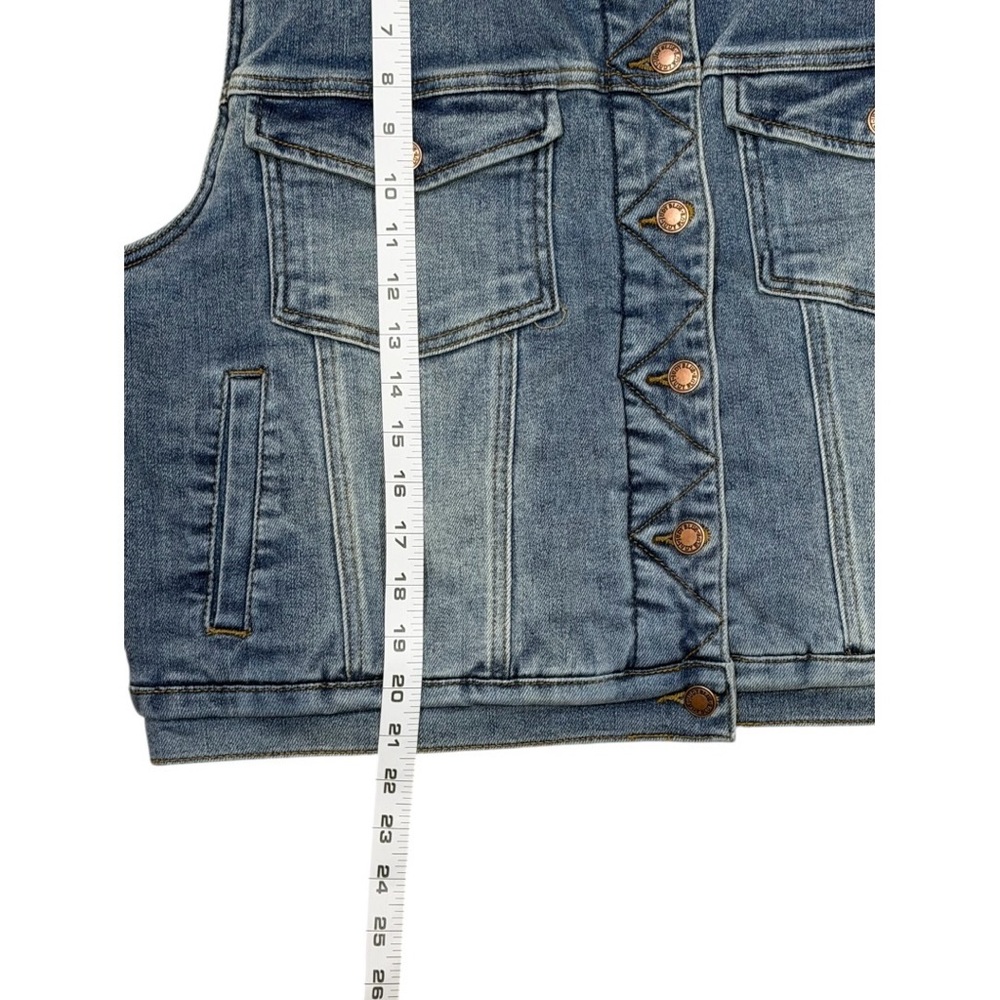Judy Blue Sherpa Lined Denim Vest 2XL NWT Medium Wash Button Front Cozy Western - Picture 10 of 10